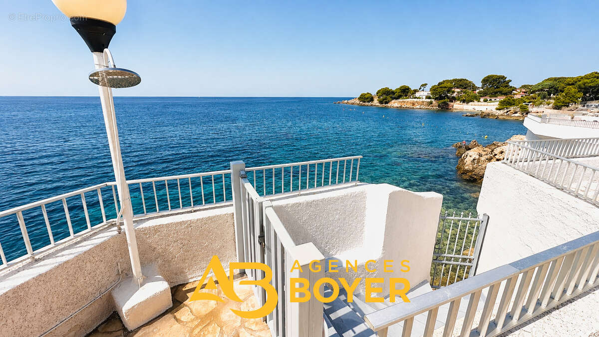 Bandol   appartement duplex d’exception de 124 m2   première ligne   vue mer panoramique sur l’île de bendor - photo 14