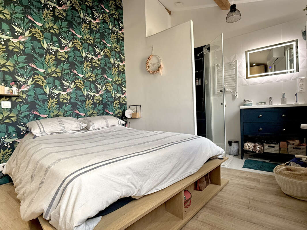 Maison de village avec garage, studio et un extérieur de 75 m2 - photo 14
