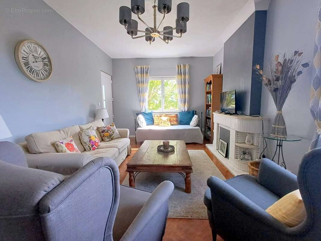 Maison à SAINT-FORT-SUR-GIRONDE