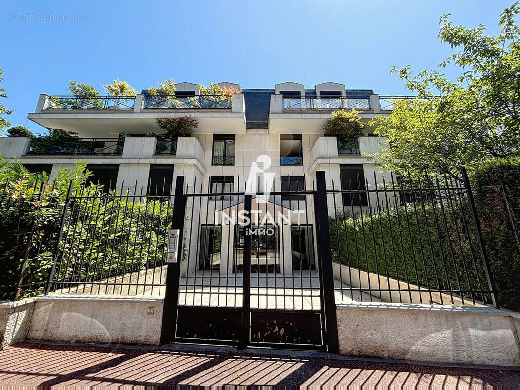 Appartement à NOGENT-SUR-MARNE