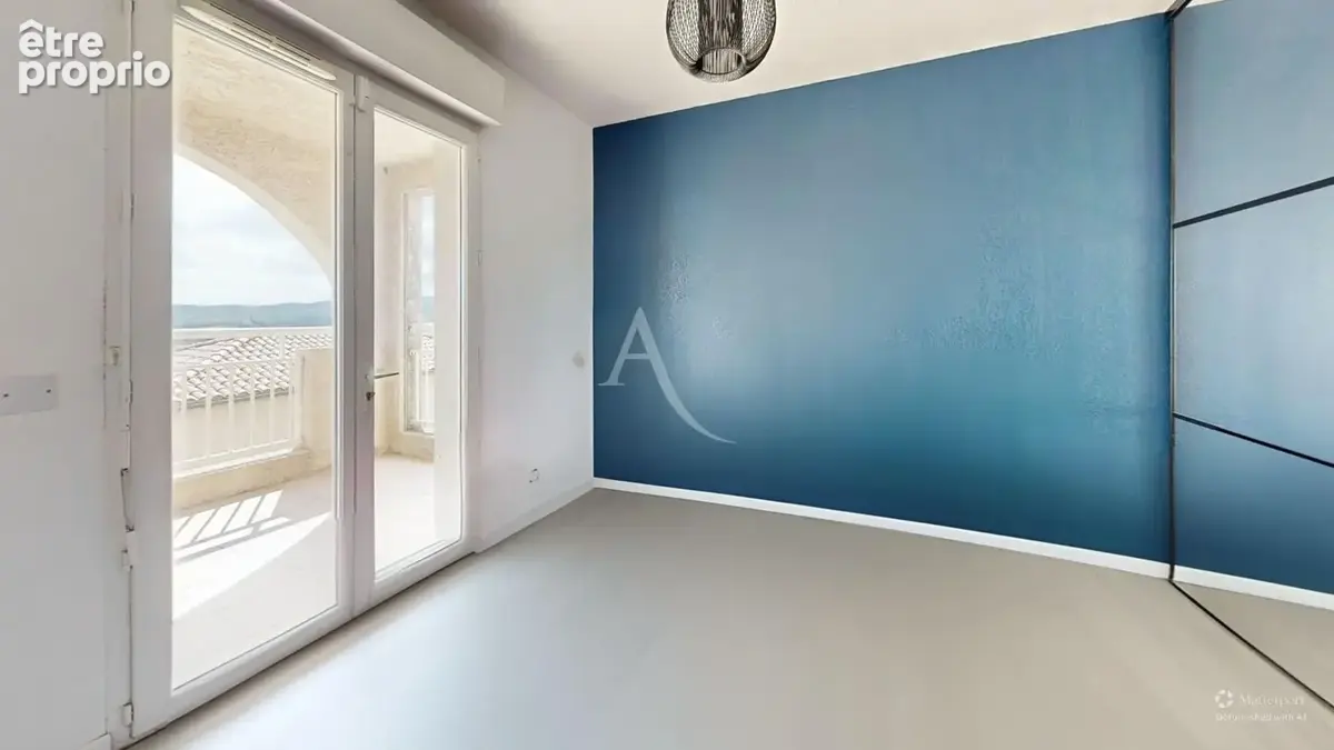 Maison-Appartement de 105m² avec vue incroyable - GARAGE + DOUBLE TERRASSE ! - photo 7