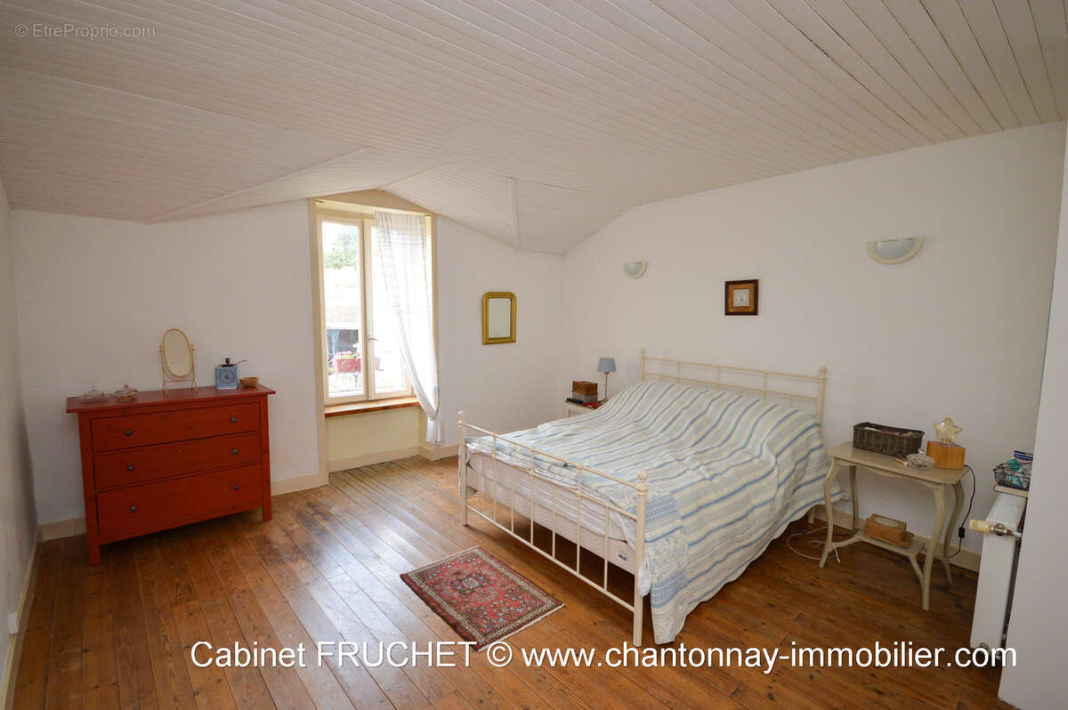 Axe chantonnay - mouilleron-saint-germain  - jolie maison de caractère - photo 10
