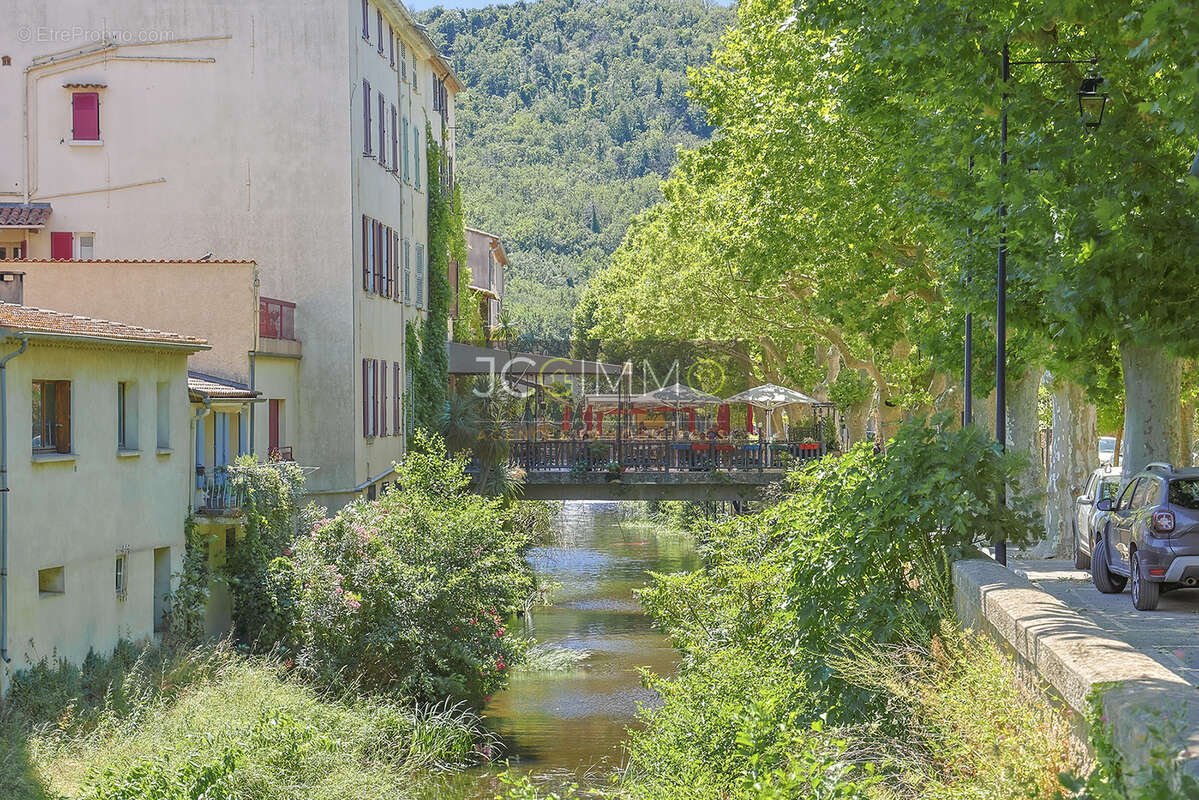 Maison à COLLOBRIERES