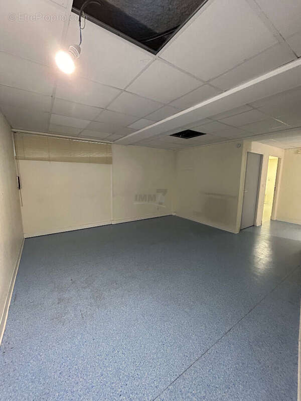 Commerce à LIZY-SUR-OURCQ