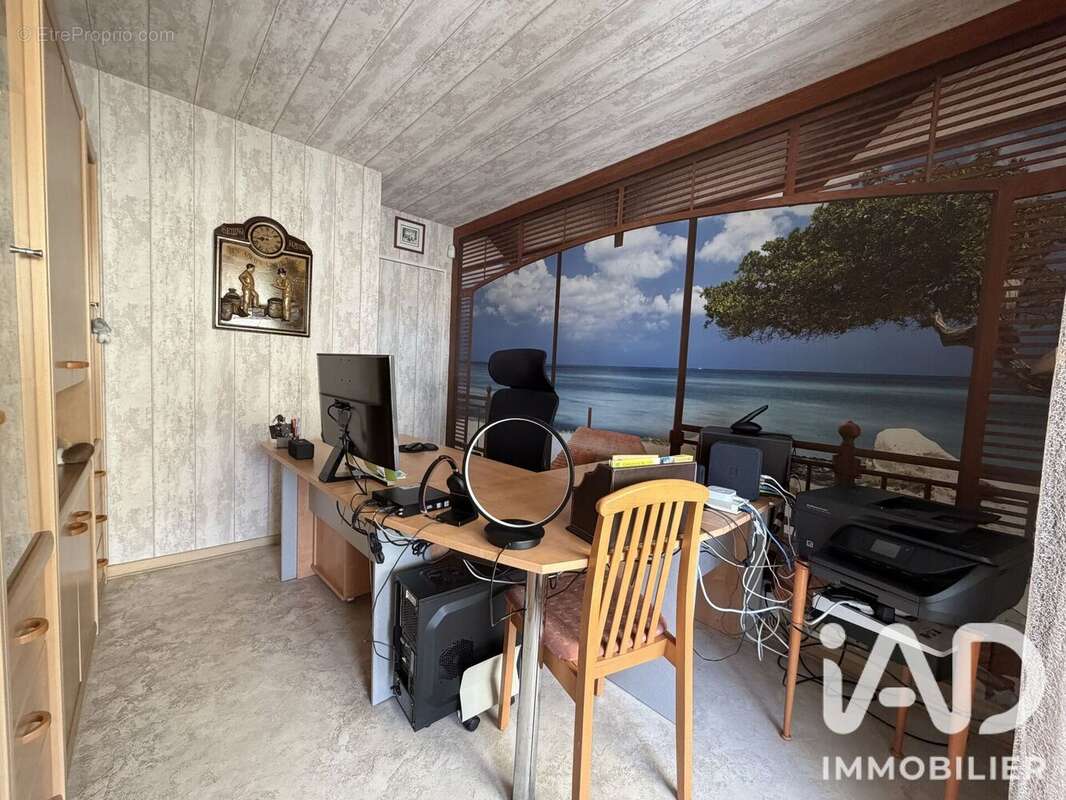 Appartement 82 m² à Torcy  - photo 7