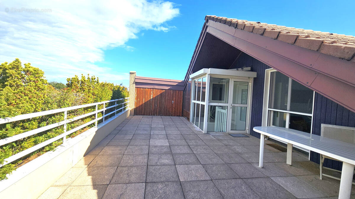 Appartement à FERNEY-VOLTAIRE