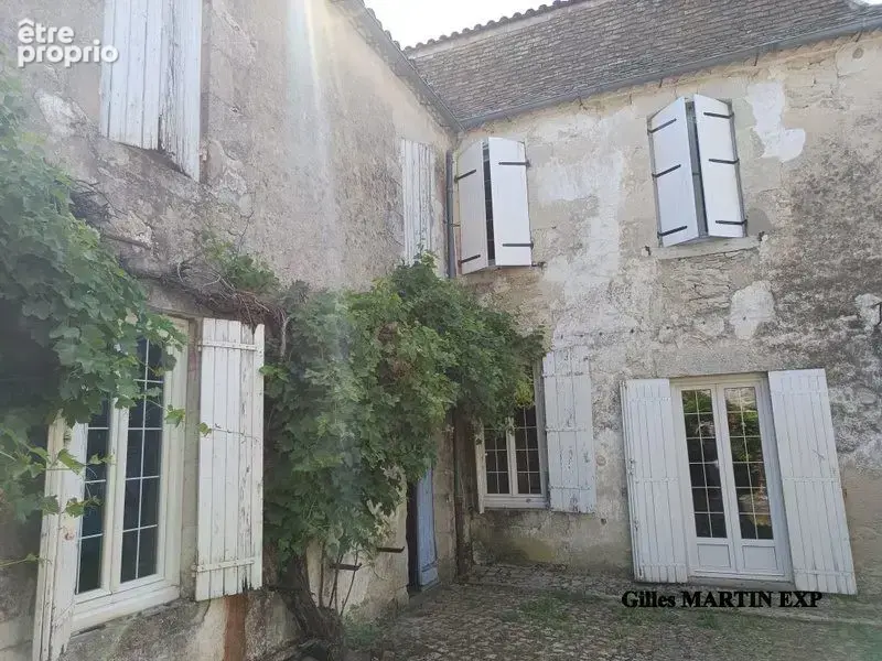 Maison 8 pièces 273 m² à vendre à Saint-Meard-De-Gurcon (24610) - photo 2