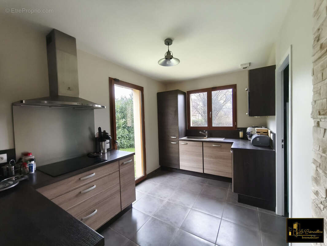 Maison à ROCHEFORT-EN-YVELINES