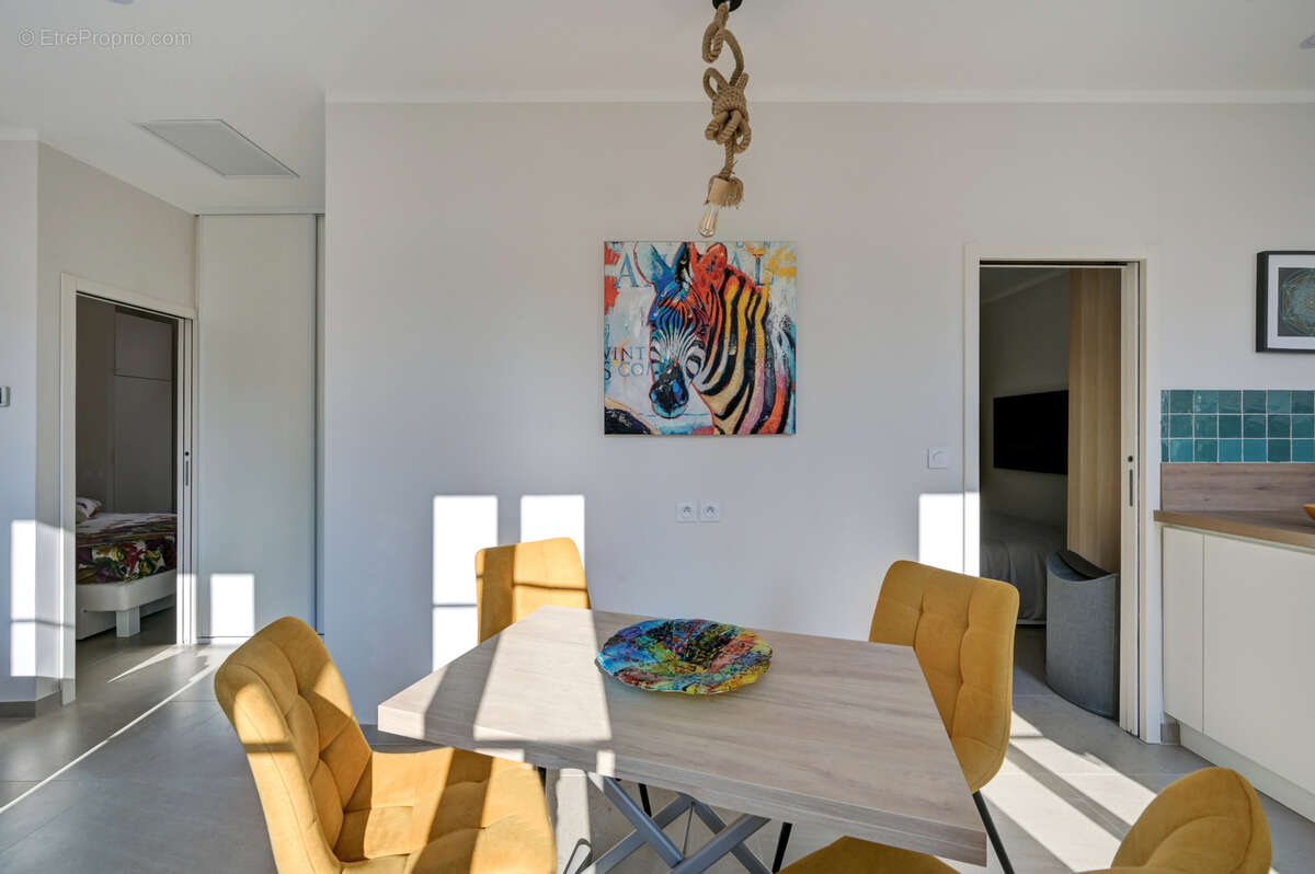 Appartement à SANARY-SUR-MER