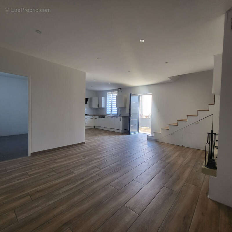 Maison à PARAY-LE-MONIAL