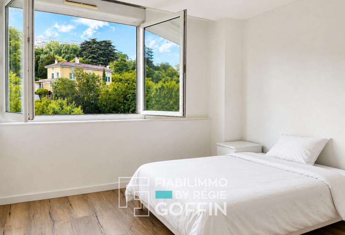 Appartement à LYON-9E