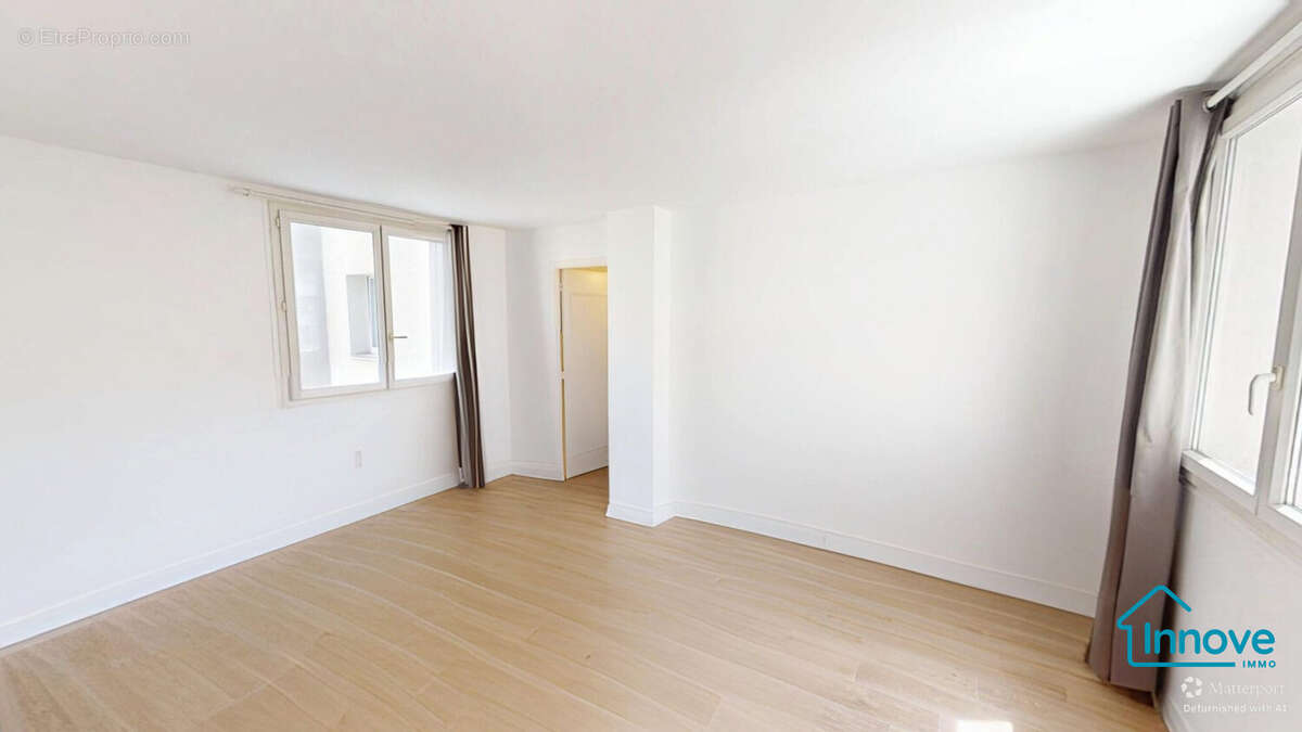 Appartement à PARIS-15E