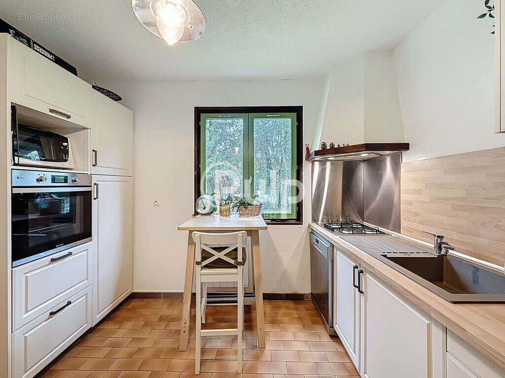 Maison à BEAURAINVILLE