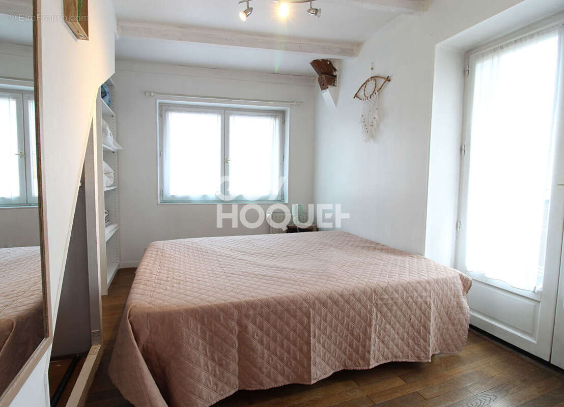 Maison à CHEVRY-COSSIGNY