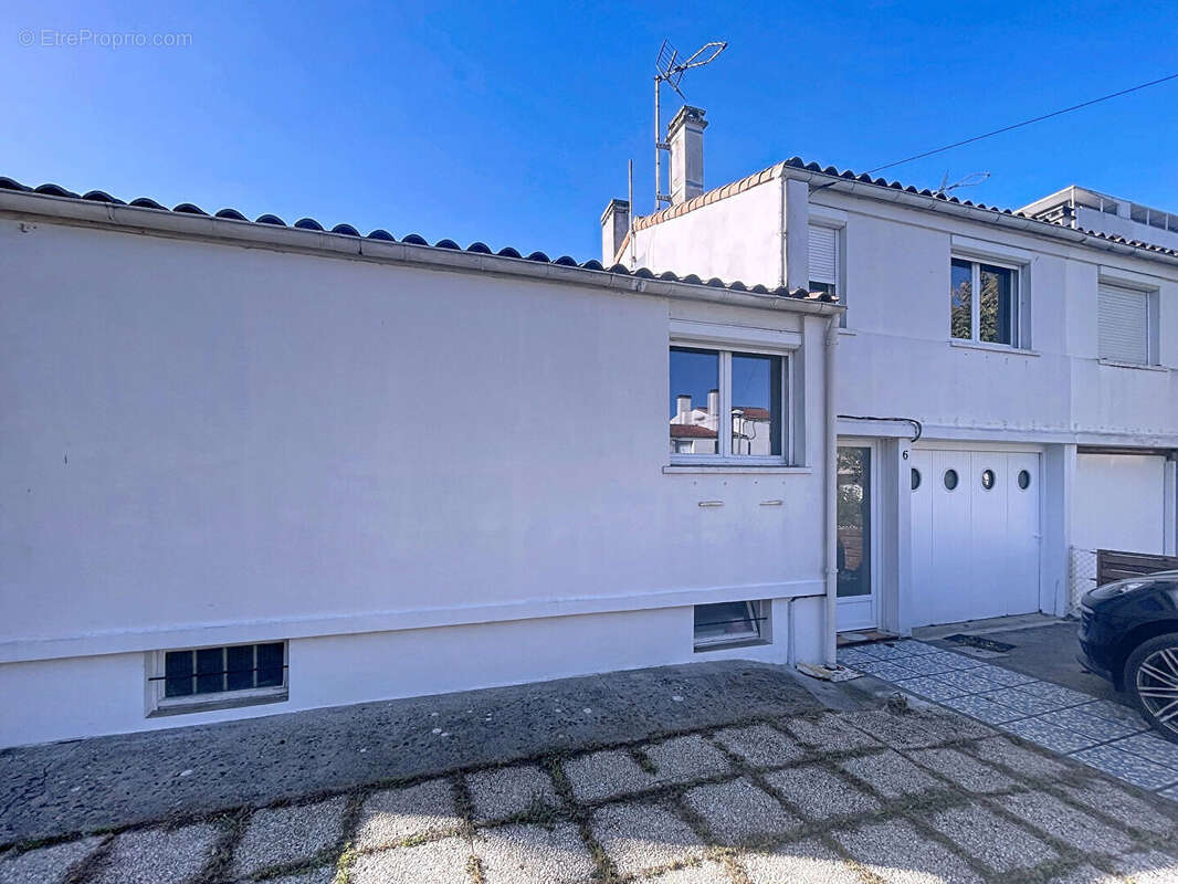 Maison à LA ROCHELLE