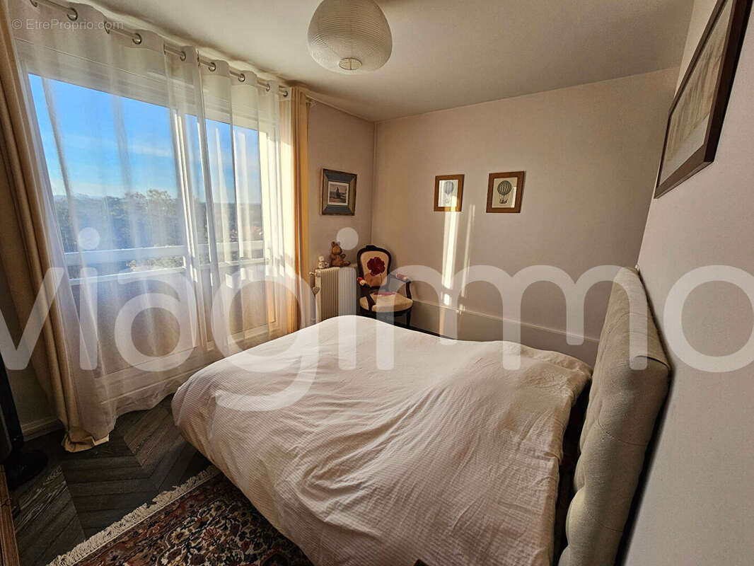 Appartement à LYON-5E