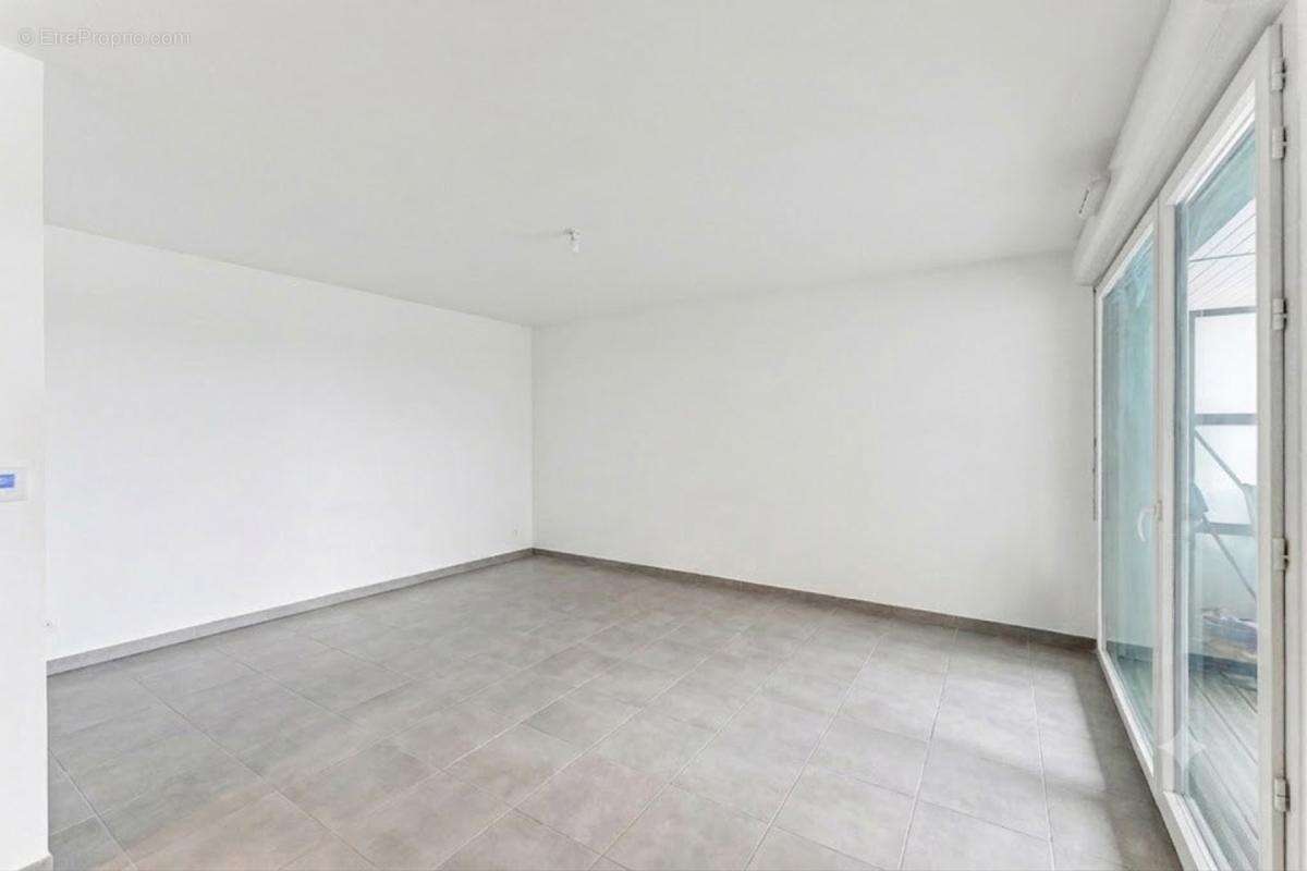 T3 64m² avec balcon et double parking - Tournefeuille centre - photo 3