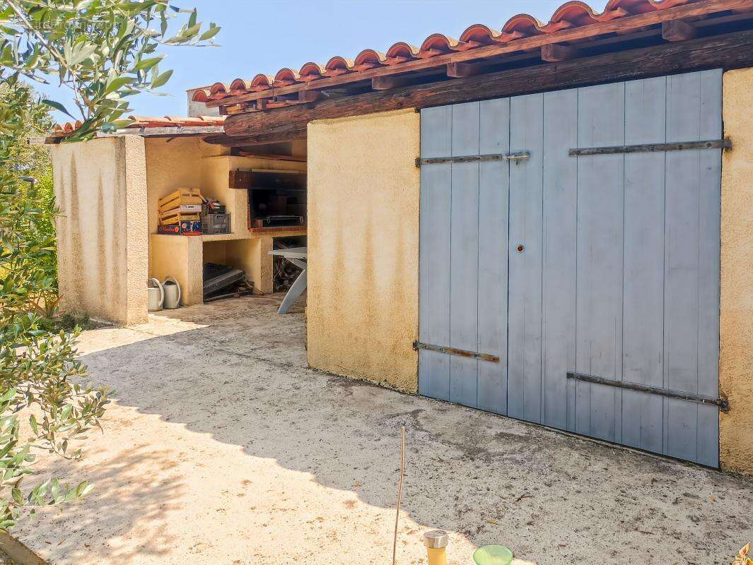 Maison à UZES