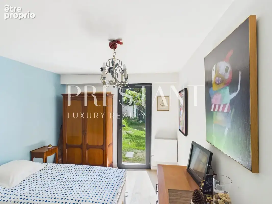 Villa d'architecte de 240 m² à Chiberta, vue mer depuis le toit-terrasse - photo 19
