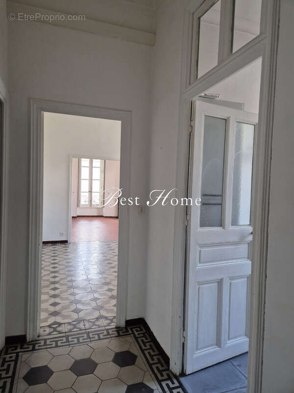 Appartement à NIMES