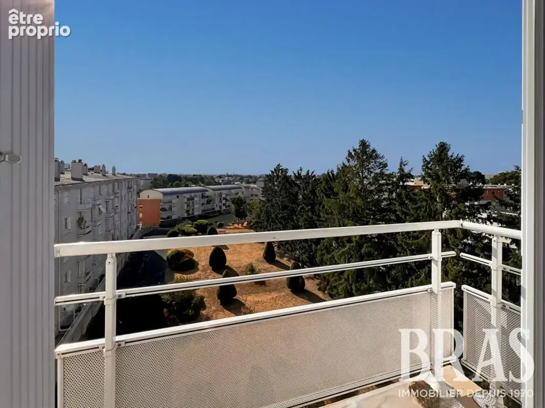 Appartement T3 avec balcon exposé Sud - Proche Beauséjour et tramway ligne 3 - photo 3