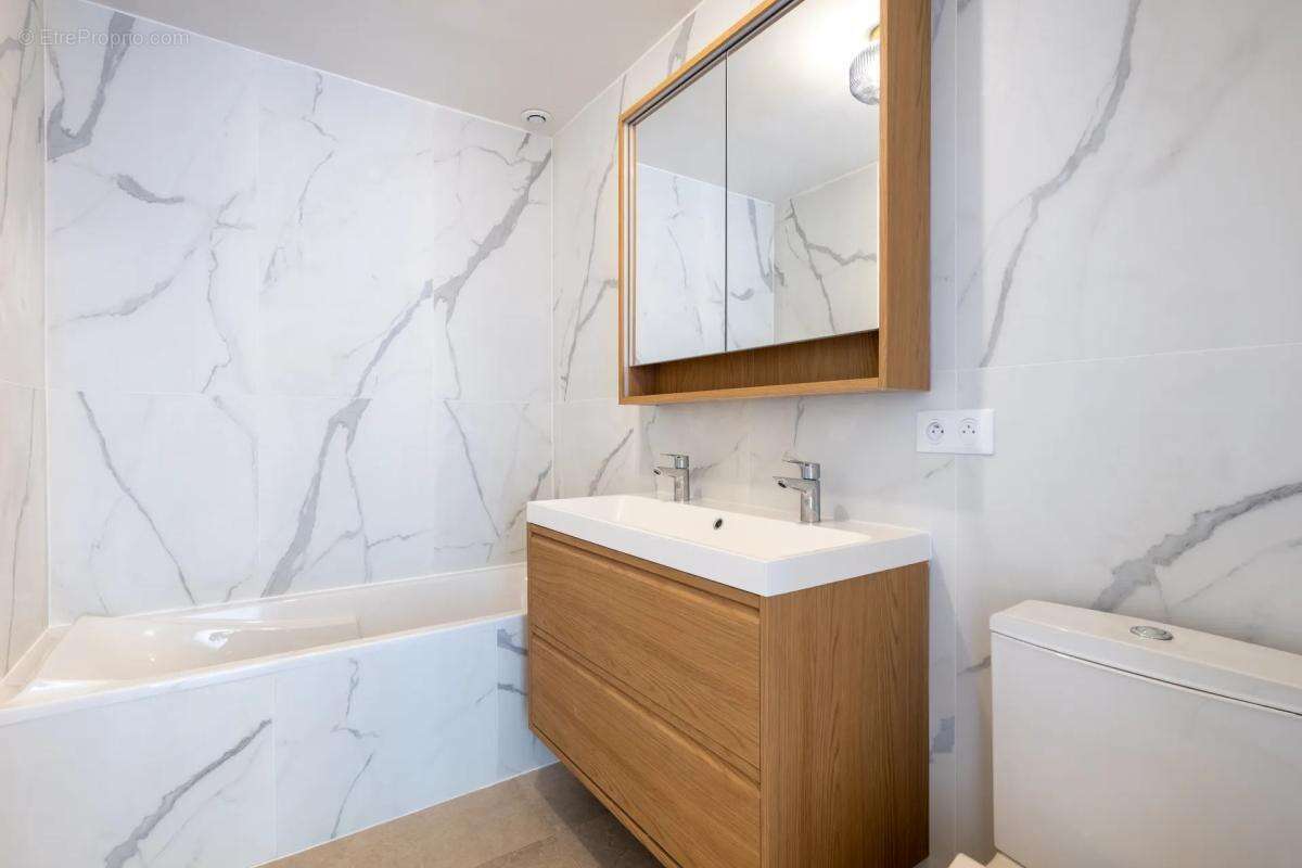 Maison de 10 pièces de 248 m² à Pontoise - photo 10