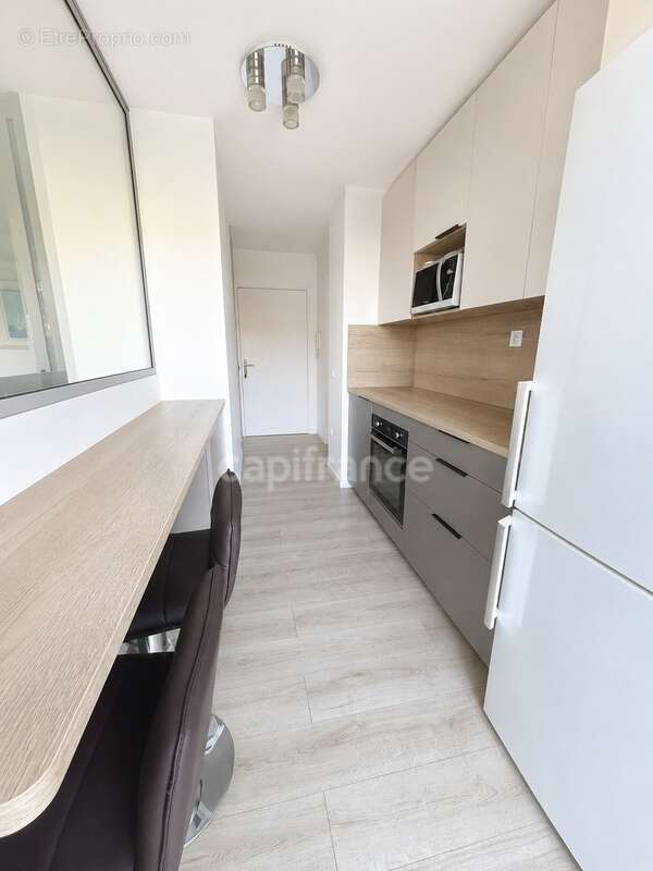 Appartement à MOUGINS