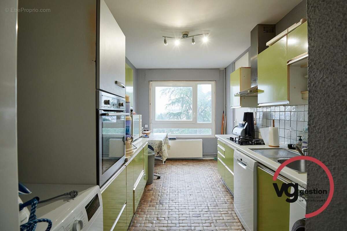 Appartement à OULLINS