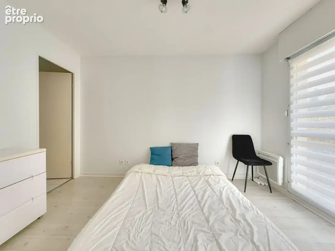 Appartement T2 lumineux avec extérieur et stationnement - Angers Quartier Madeleine - photo 4