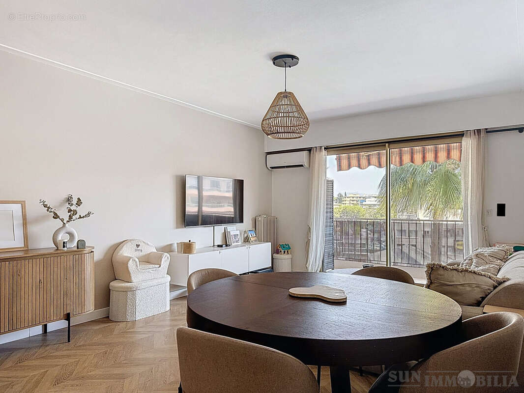 Appartement 69 m² à Cagnes-Sur-Mer  - photo 6