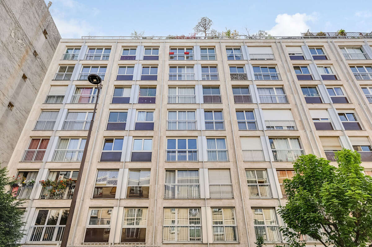 Appartement à PARIS-19E