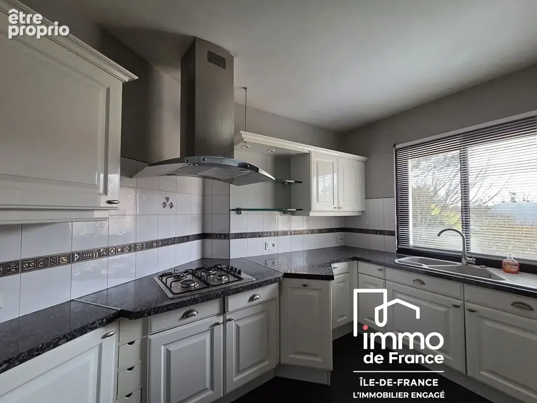 Maison à vendre - 6 pièces - 4 chambres - Palaiseau - photo 6