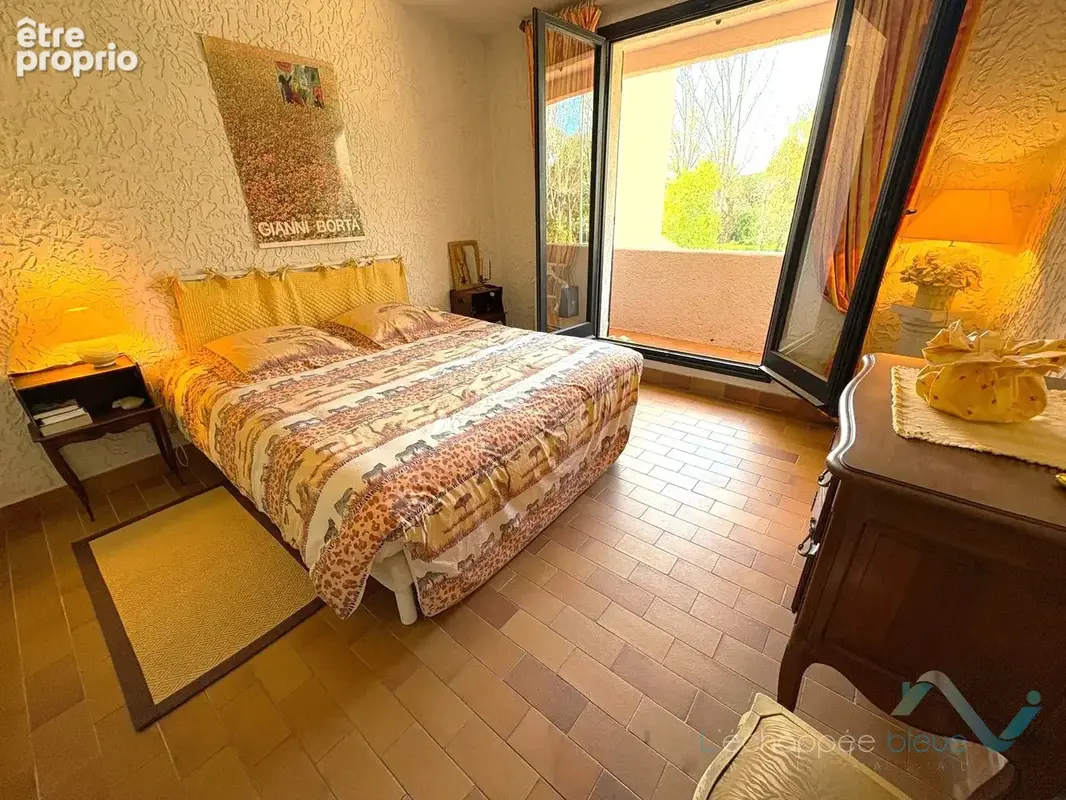 Vente appartement T2 aux Marines de Cogolin, à 4 km de Saint-Tropez - photo 6
