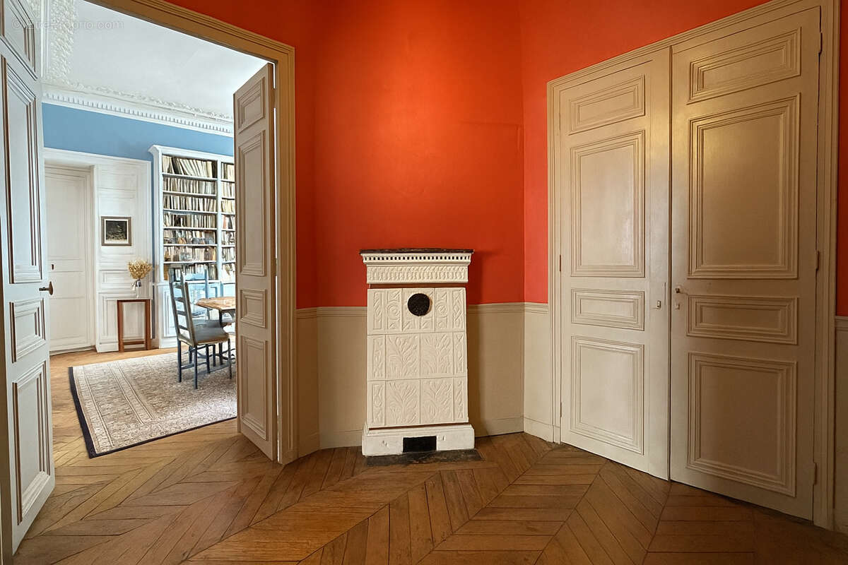 Appartement à PARIS-9E