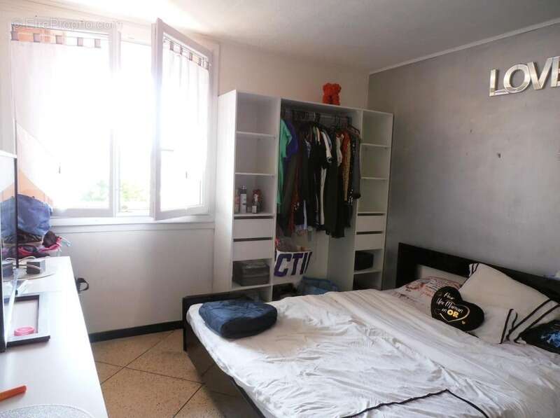 Appartement à MARSEILLE-10E