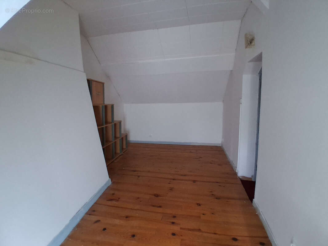 Maison à LA BUSSIERE