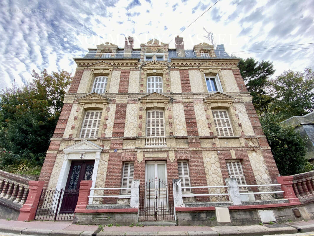 Appartement à TROUVILLE-SUR-MER