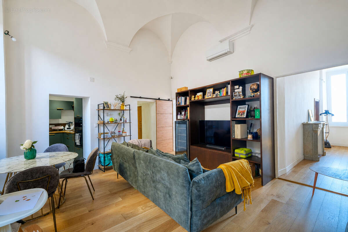 Appartement 76m² à bastia - photo 2
