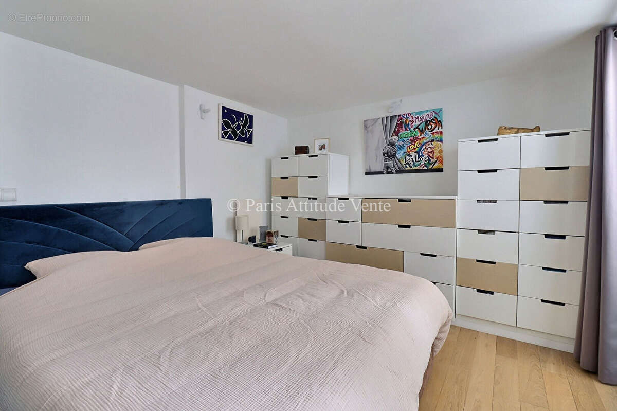 Appartement à PARIS-2E