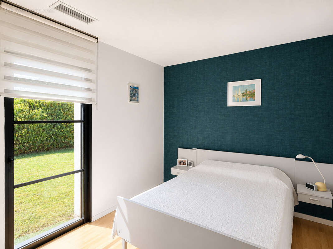 Maison contemporaine de plain-pied de 121 m2 avec 4 chambres et garage à Bergerac - photo 5