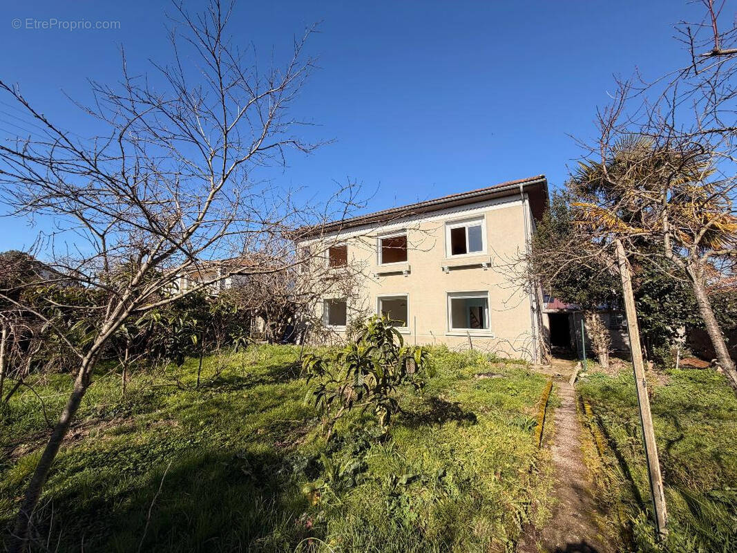 Maison à TARBES