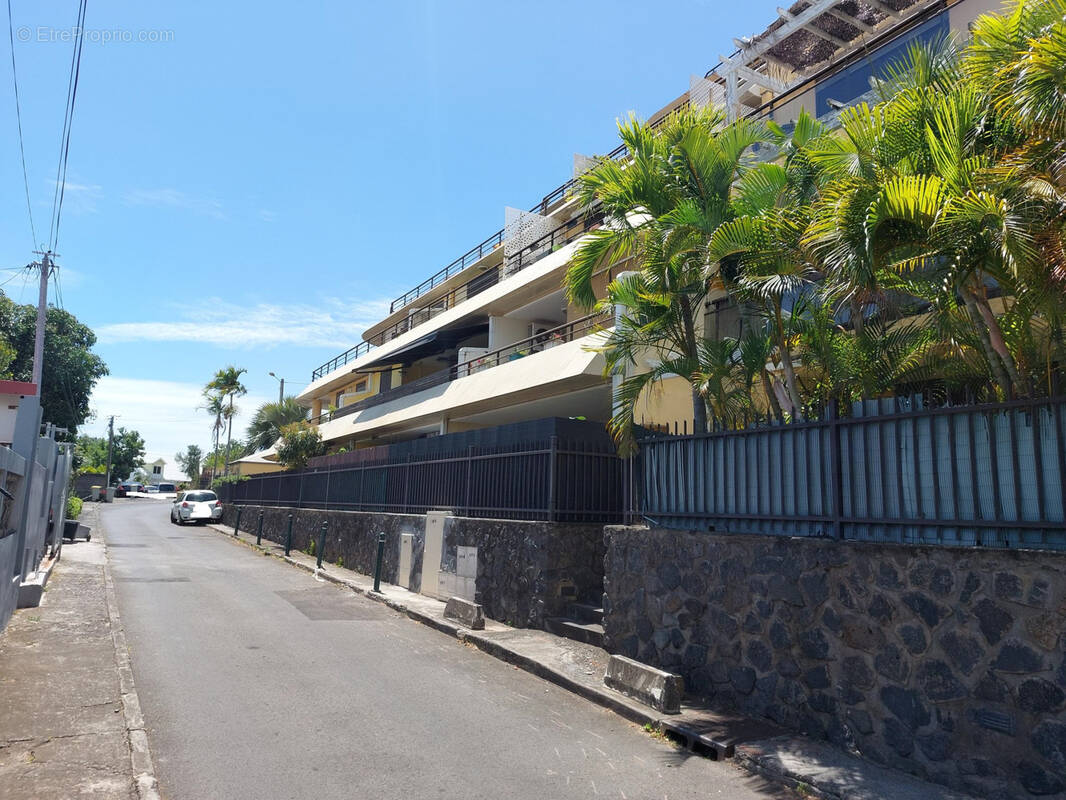 Appartement à SAINT-DENIS