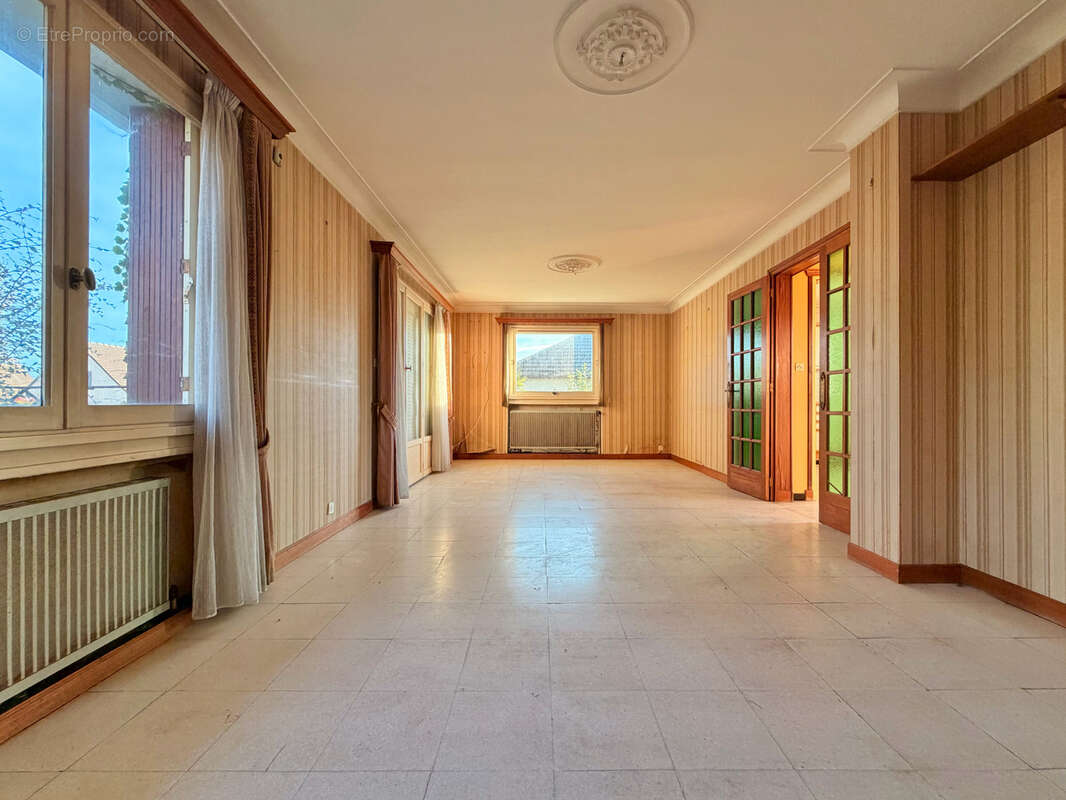 Maison à COLOMBELLES