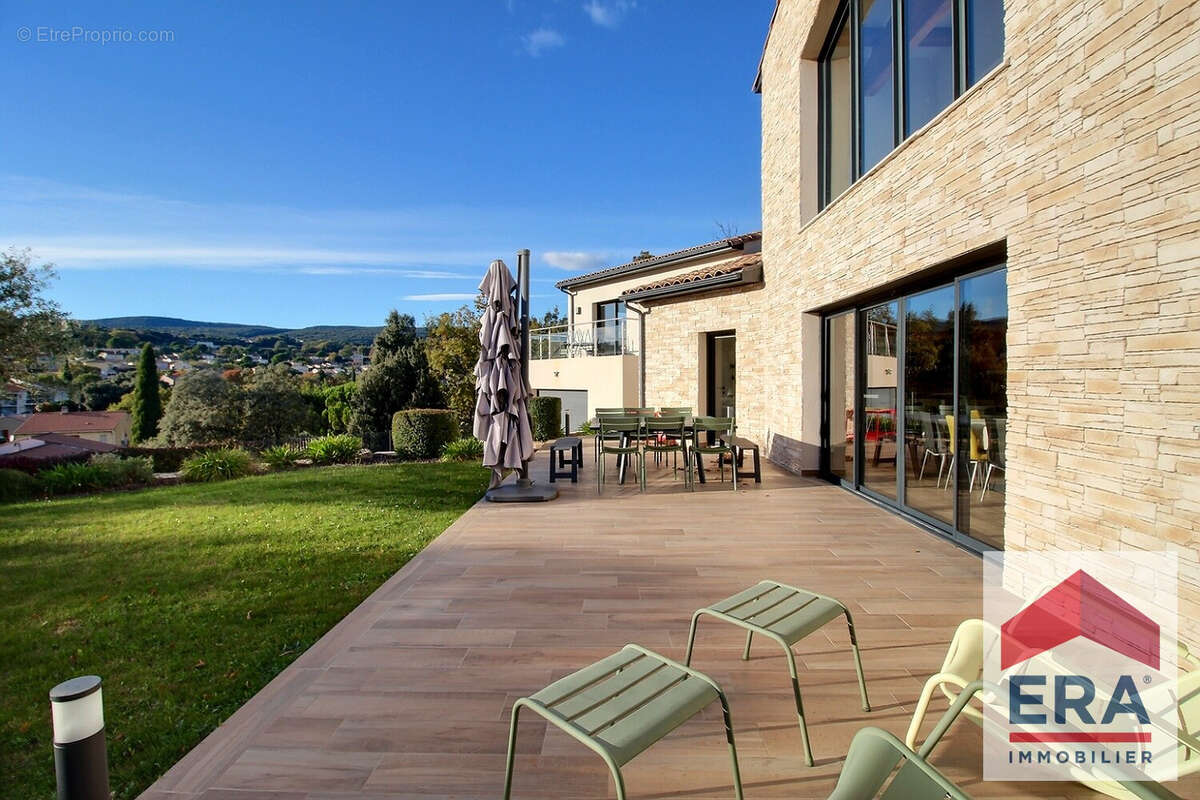 Maison à BOURG-SAINT-ANDEOL