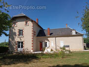 Maison à OUROUER-LES-BOURDELINS