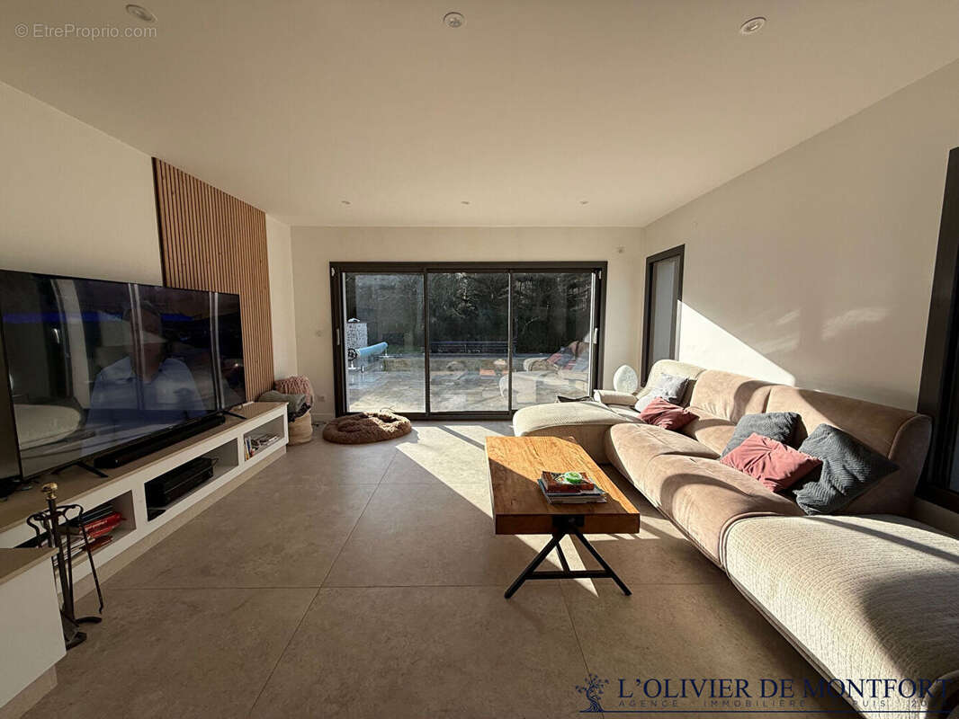 Maison à MONTFORT-L'AMAURY