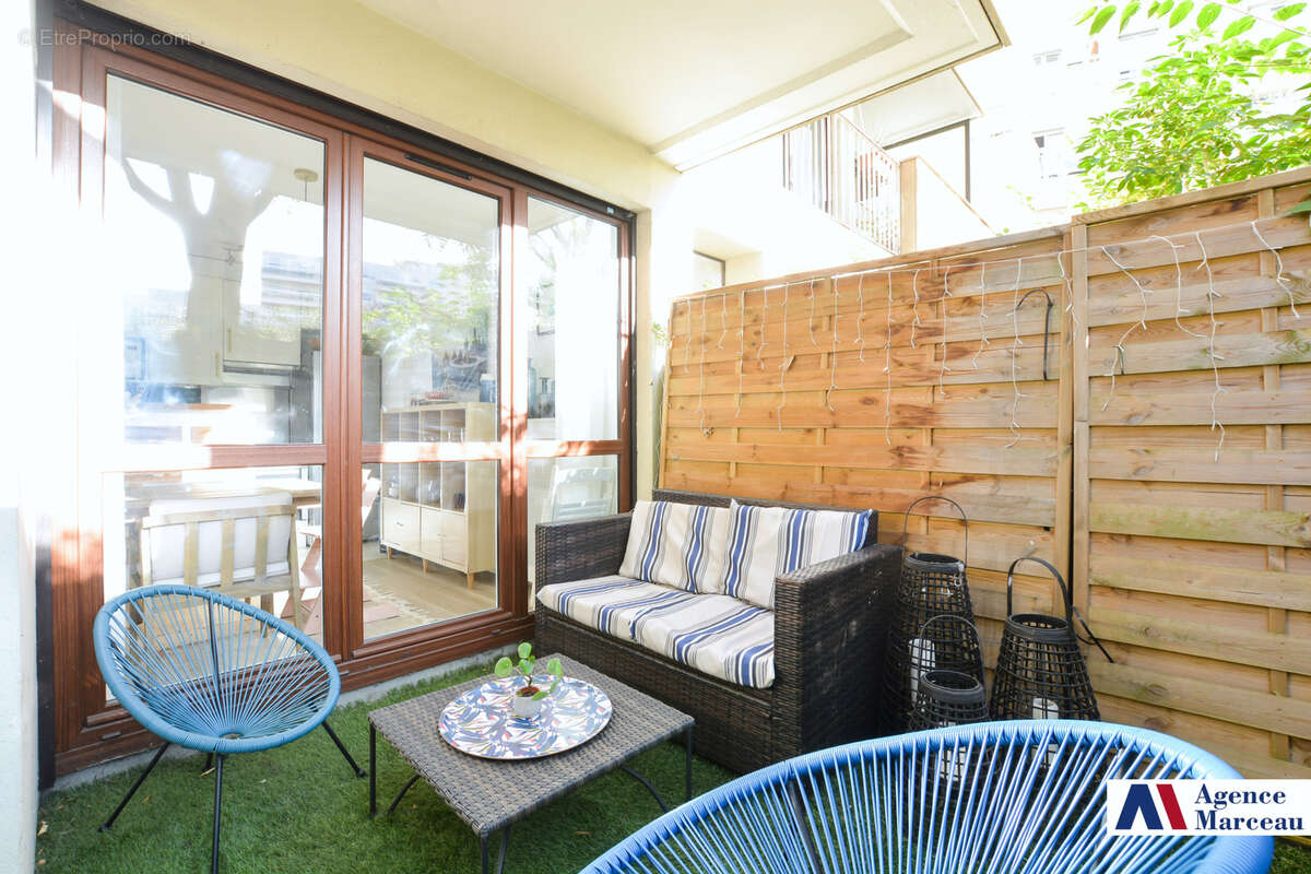 Appartement à COURBEVOIE