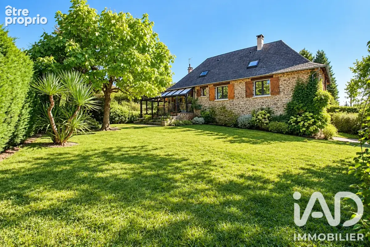 Photo 1 - Maison à LAGRAULIERE