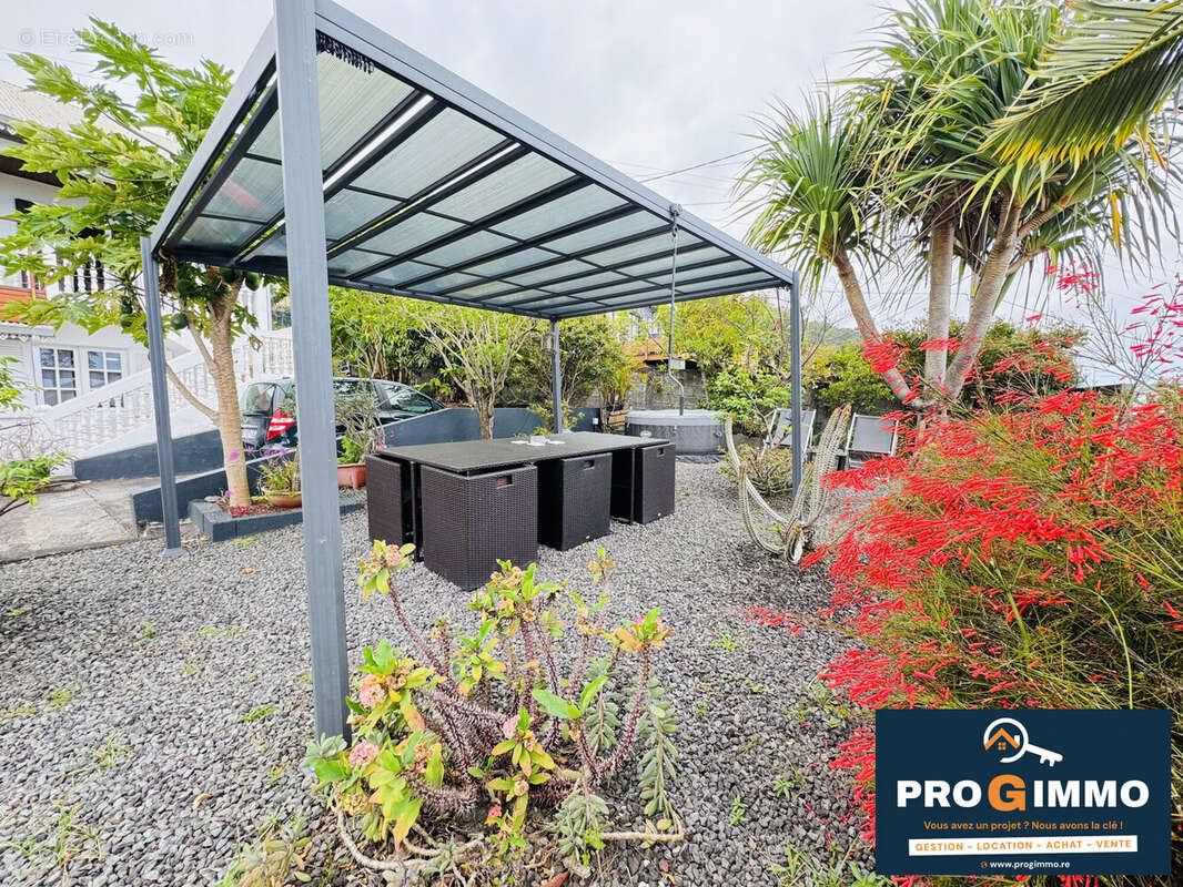 Maison à SAINT-JOSEPH