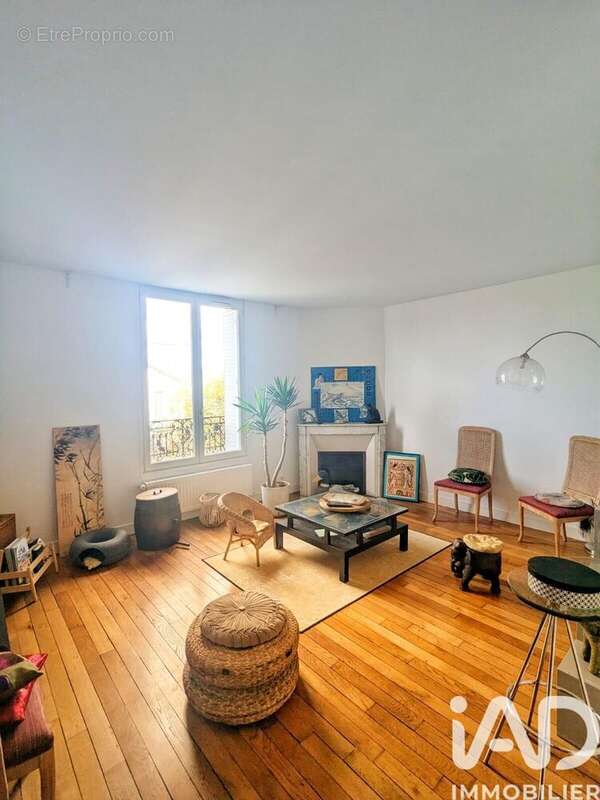 Photo 3 - Appartement à LES PAVILLONS-SOUS-BOIS